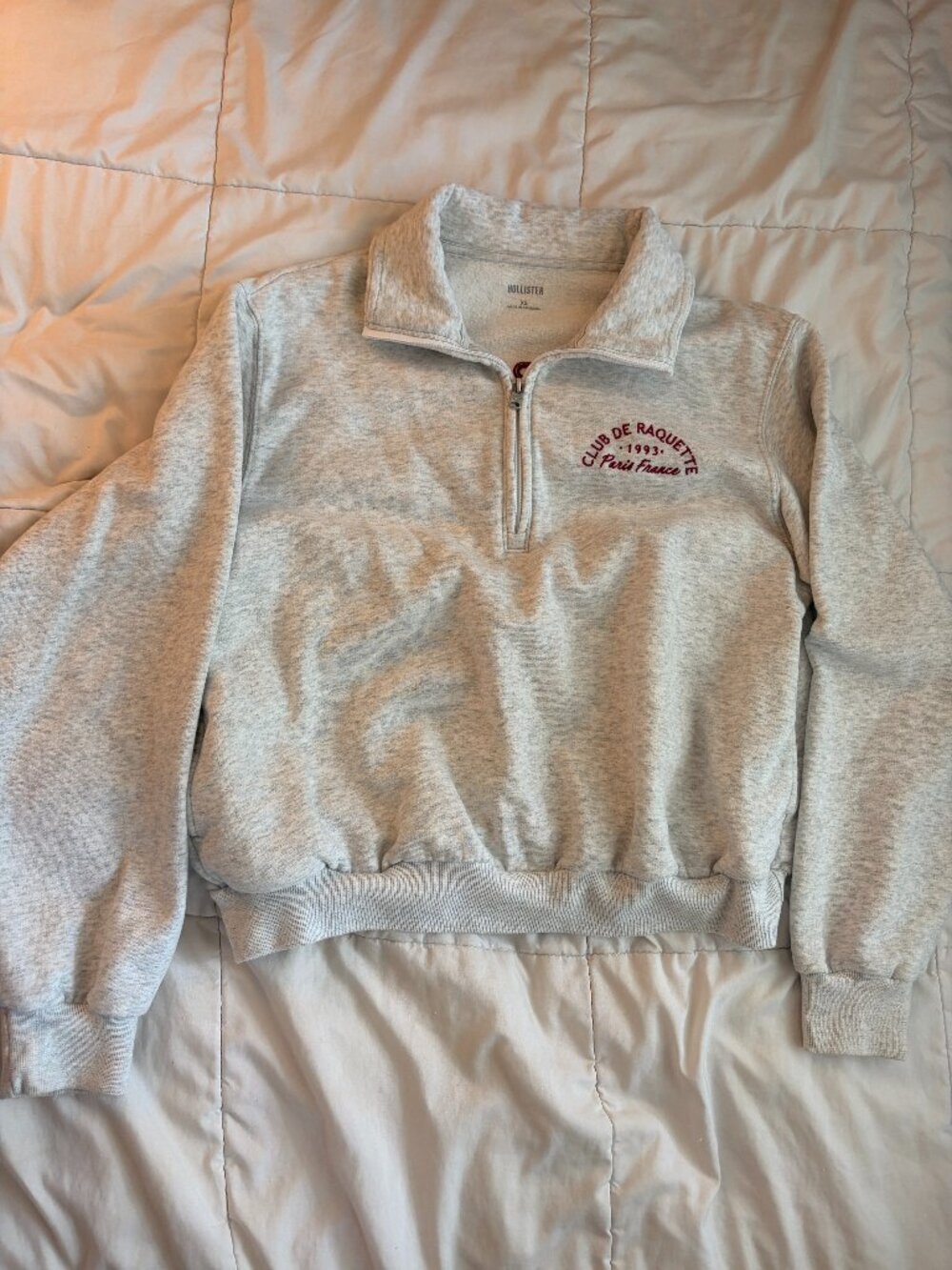 Hollister Co. Women's Grey Sweatshirt